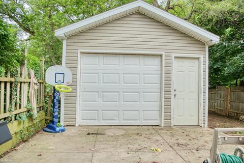 704 Wright, Owosso, MI 48867 photo 15