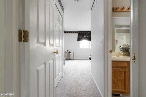 21731 Sunset, Macomb, MI 48044 photo 15