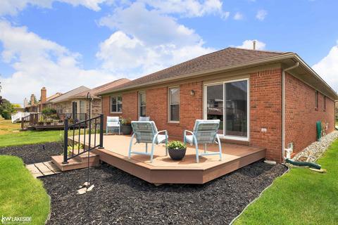 21731 Sunset, Macomb, MI 48044 photo 36