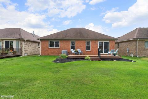 21731 Sunset, Macomb, MI 48044 photo 40