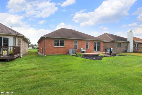 21731 Sunset, Macomb, MI 48044 photo 41