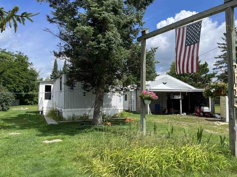 2143 Timberlane, Harrison, MI 48625 photo 1