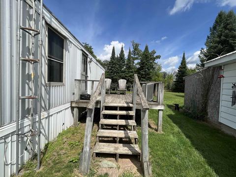 2143 Timberlane, Harrison, MI 48625 photo 9