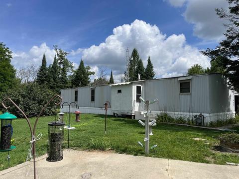 2143 Timberlane, Harrison, MI 48625 photo 5