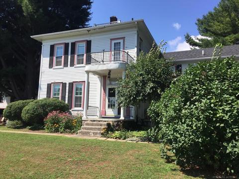 5076 Lakeshore, Lexington, MI 48450