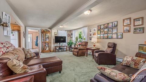 2428 17th Rd, Bark River, MI 49807 photo 9