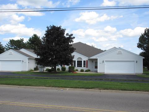 1601 Carriage Dr, Tecumseh, MI 49286 photo 1