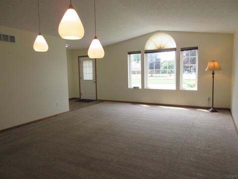 1601 Carriage Dr, Tecumseh, MI 49286 photo 13
