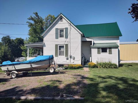 104 Eastern Ave, L'anse, MI 49946 photo 30