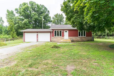 3047 E Carleton, Adrian, MI 49221 photo 4