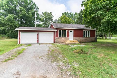3047 E Carleton, Adrian, MI 49221 photo 3
