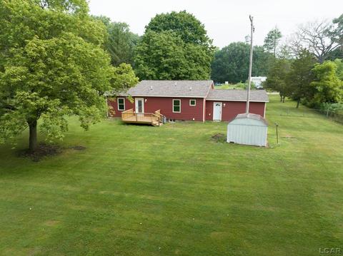 3047 E Carleton, Adrian, MI 49221 photo 5