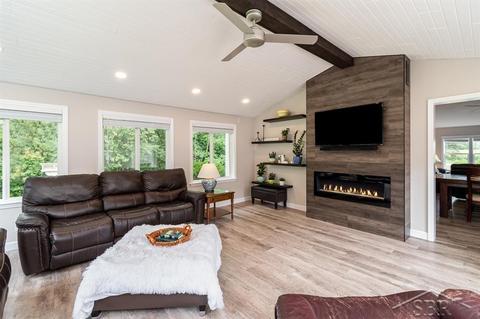 4727 E Monroe Rd, Midland, MI 48642 photo 8