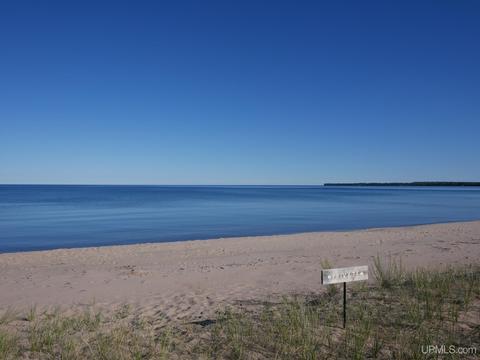 6300 Lagoon Ln, Mohawk, MI 49950 photo 4