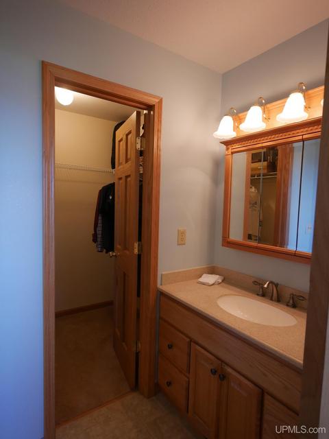 6300 Lagoon Ln, Mohawk, MI 49950 photo 32
