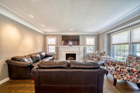1609 Brys, Grosse Pointe Woods, MI 48236 photo 8