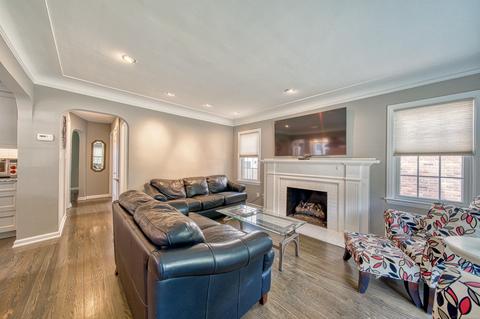 1609 Brys, Grosse Pointe Woods, MI 48236 photo 5