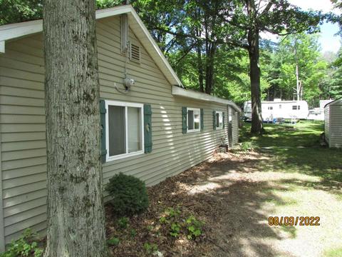 2258 W Jefferson, Harrison, MI 48625 photo 4