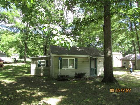 2258 W Jefferson, Harrison, MI 48625 photo 1