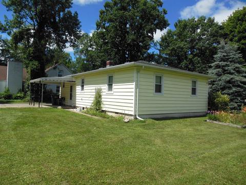 330 Elm, Harrison, MI 48625 photo 5