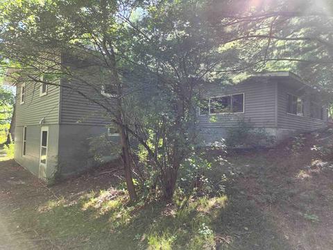 611 Wilson, Harrison, MI 48625 photo 17