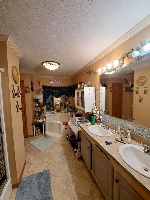 3116 E Herrick, Clare, MI 48617 photo 6