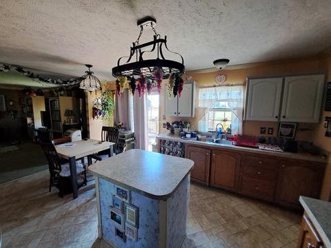 3116 E Herrick, Clare, MI 48617 photo 3