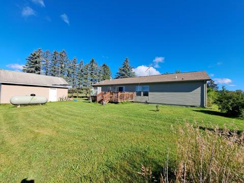 3116 E Herrick, Clare, MI 48617 photo 10