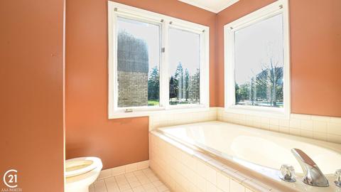 20450 Windham, Macomb, MI 48044 photo 28