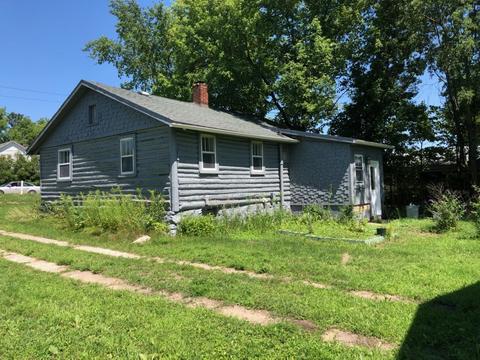 264 E Main, Farwell, MI 48622 photo 9
