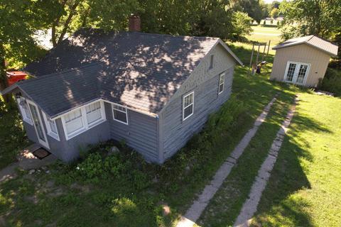 264 E Main, Farwell, MI 48622 photo 8