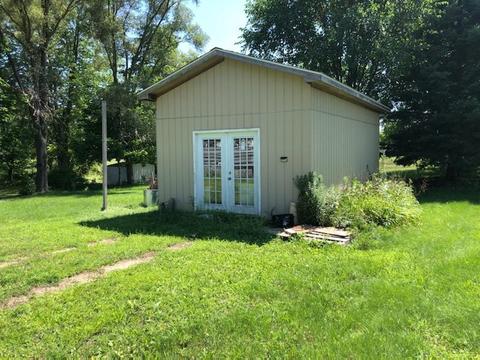 264 E Main, Farwell, MI 48622 photo 3