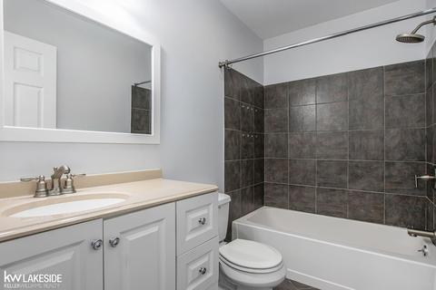 150 E Garfield Ave, Hazel Park, MI 48030 photo 17