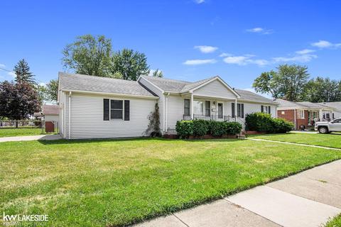 150 E Garfield Ave, Hazel Park, MI 48030 photo 3