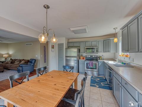 1741 Spaulding, Monroe, MI 48162 photo 5