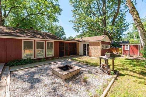 820 Golfview St, Algonac, MI 48001 photo 11