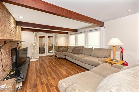 820 Golfview St, Algonac, MI 48001 photo 17