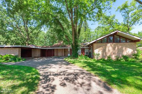 820 Golfview St, Algonac, MI 48001 photo 1