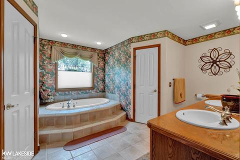 2088 S State, Davison, MI 48423 photo 22