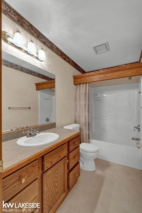 2088 S State, Davison, MI 48423 photo 27