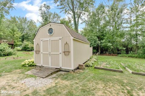 2088 S State, Davison, MI 48423 photo 52