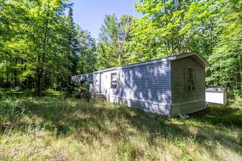 5955 N Jackson Ave, Harrison, MI 48625 photo 3