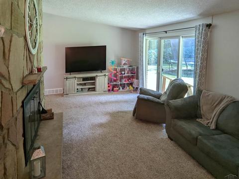 5238 Berneda Dr, Flint, MI 48506 photo 6