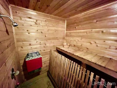 2000 Jackson Ave, Ishpeming, MI 49849 photo 20