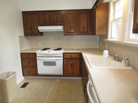 854 Frank St, Flint, MI 48504 photo 13