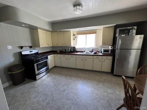 55 Gregory, Lake Linden, MI 49945 photo 5