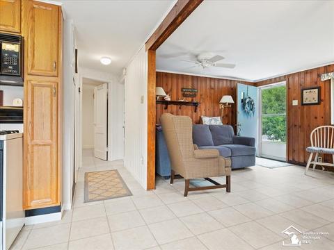 3254 Monrona, Monroe, MI 48162 photo 9
