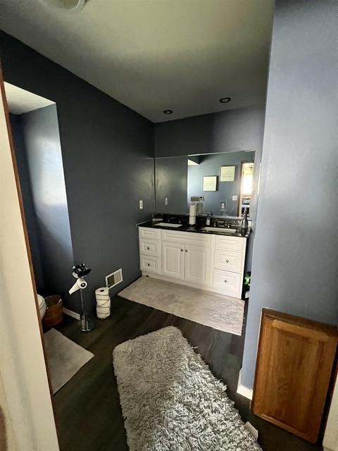 1306 Donal Dr, Flint, MI 48532 photo 18