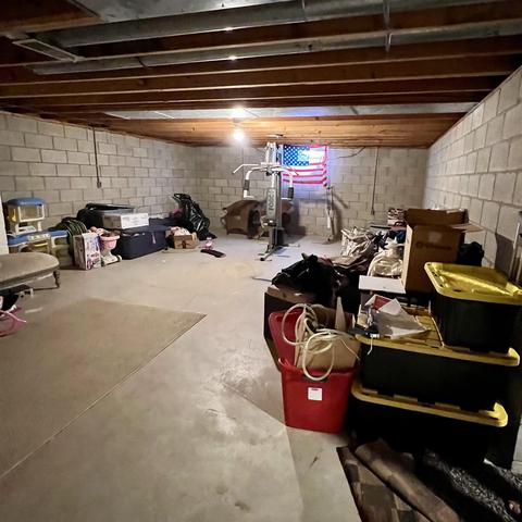 1306 Donal Dr, Flint, MI 48532 photo 23