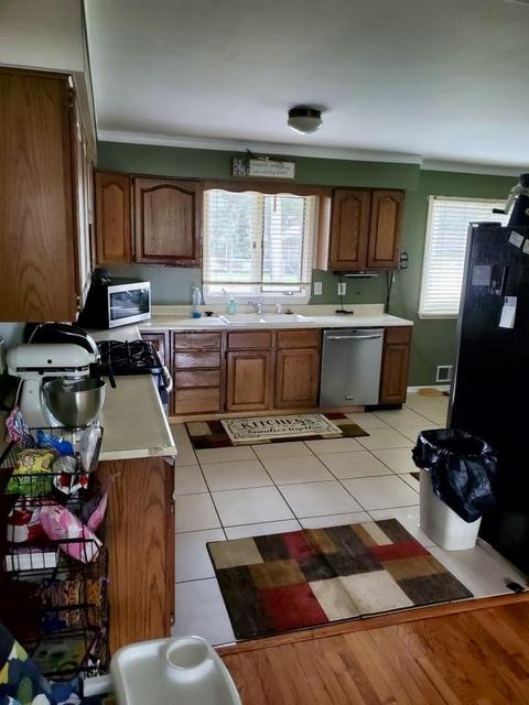 1306 Donal Dr, Flint, MI 48532 photo 7